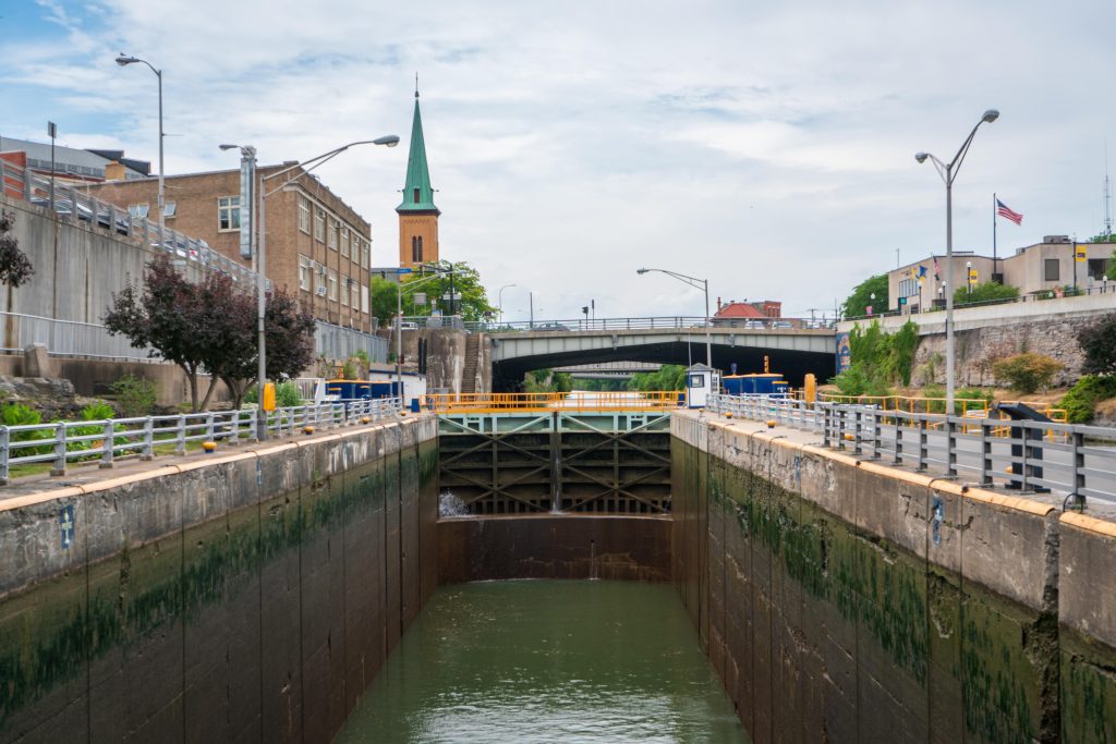 Read more about the article How the Erie Canal Became One of the Most Important Transportation Routes