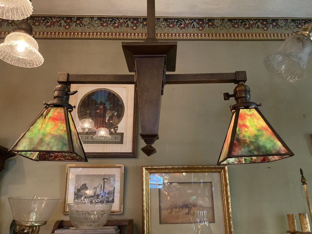 Read more about the article Carl Sloan Antiques Inc