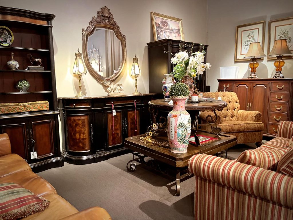 Read more about the article Hertel Home Consignment