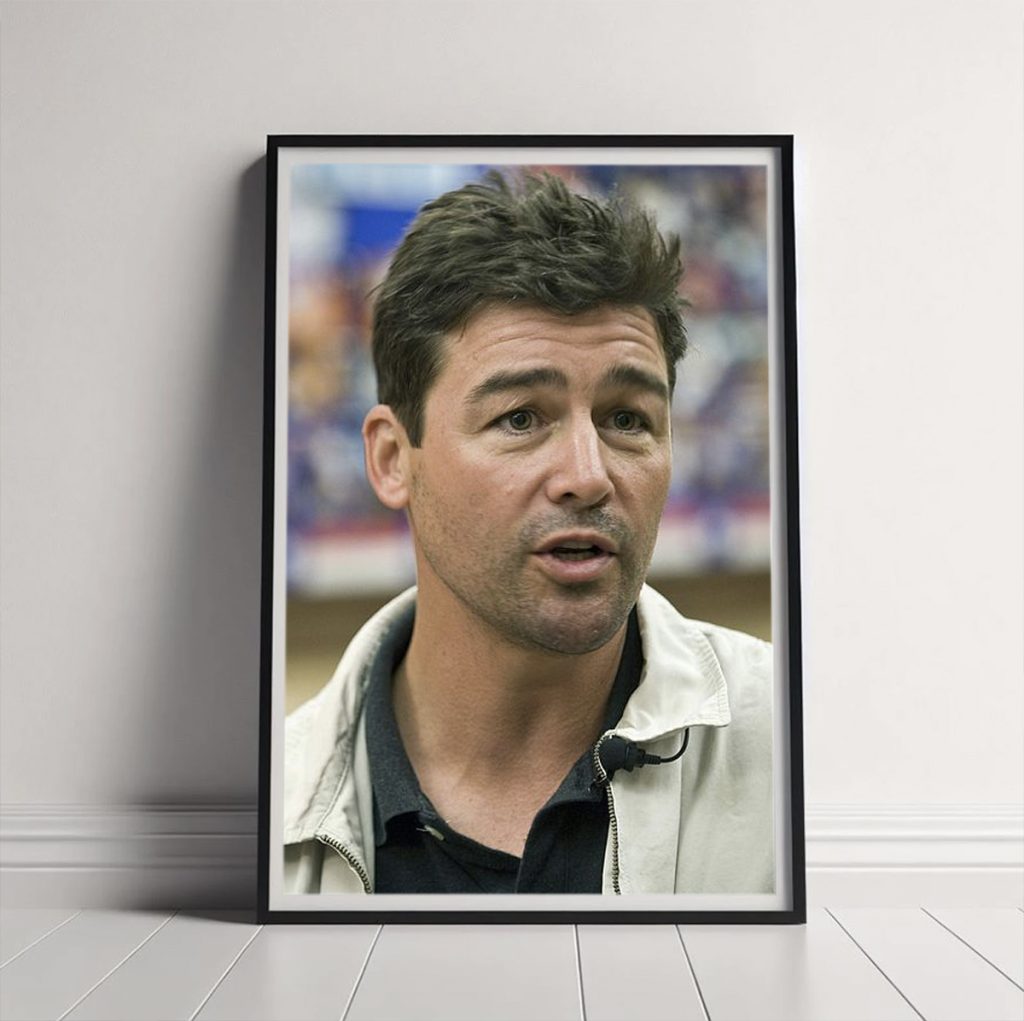 Read more about the article Kyle Chandler