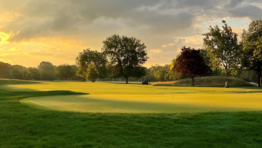 Read more about the article Niagara Falls Country Club