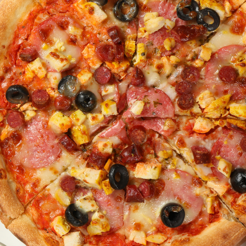 Read more about the article Buzzy’s Pizza