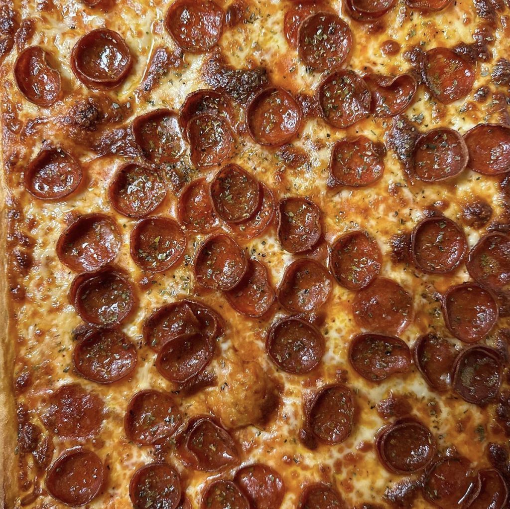 Read more about the article Vincenzo’s Pizza House