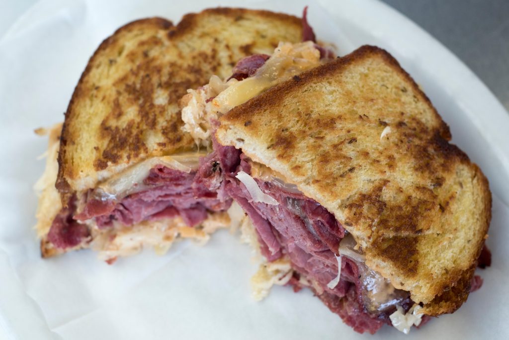 Read more about the article Jonny C’s NY Deli: A Taste of New York in East Amherst