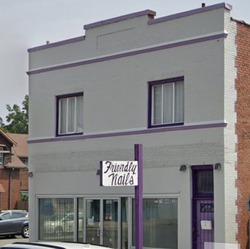 Read more about the article Friendly Nails