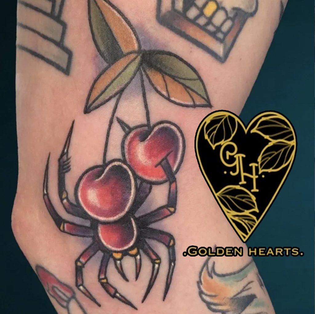 Read more about the article Golden Hearts Tattoo