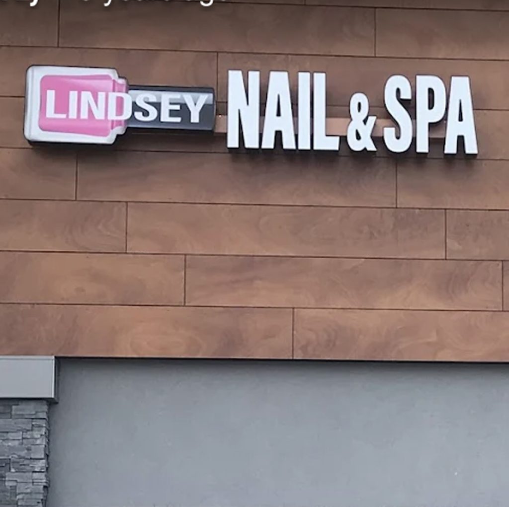 Read more about the article Lindsey Nails & Spa