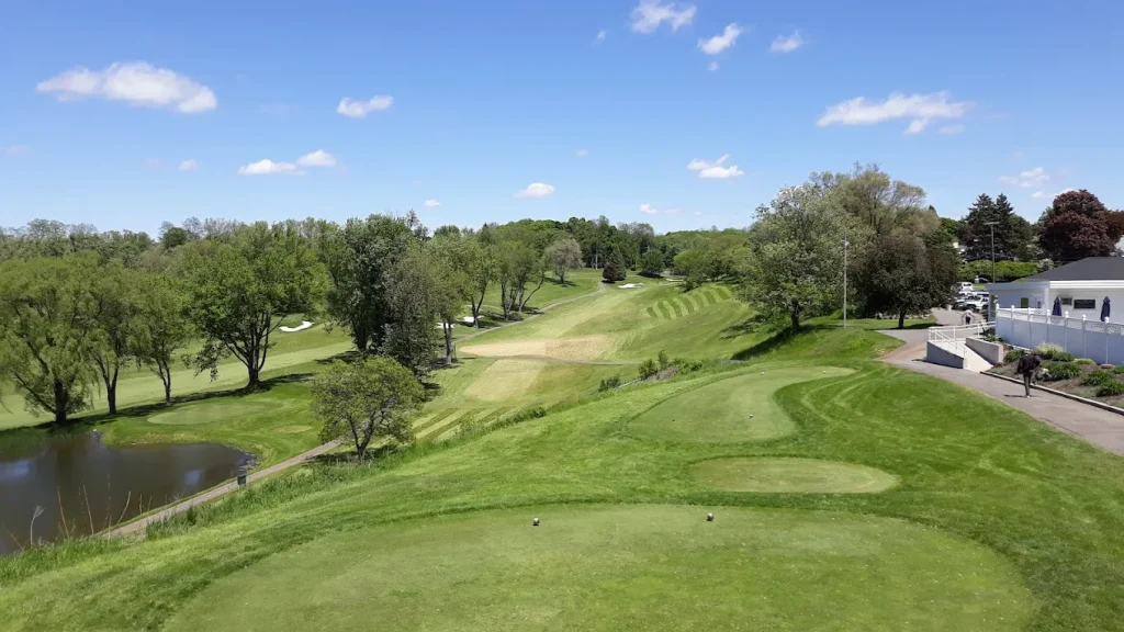 Read more about the article Lockport Town & Country Club