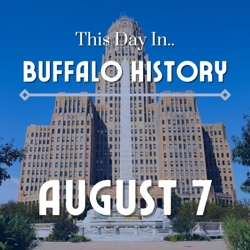 Read more about the article The Kinks play at Kleinhans Music Hall with Ian Hunter & Mick Ronson