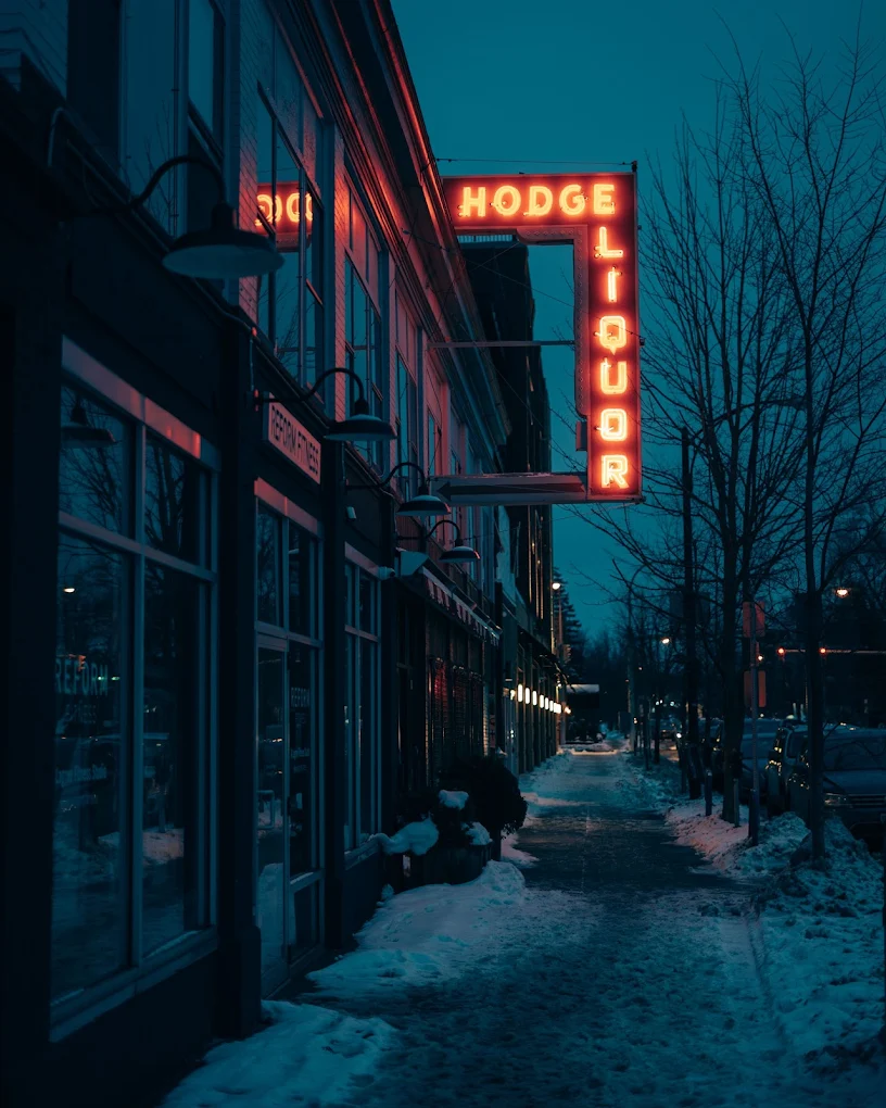 Read more about the article Hodge Wine & Liquor